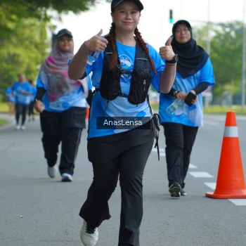 Runner Photo 3233816
