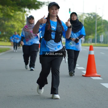 Runner Photo 3233818