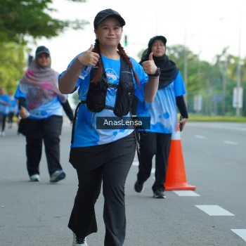 Runner Photo 3233850