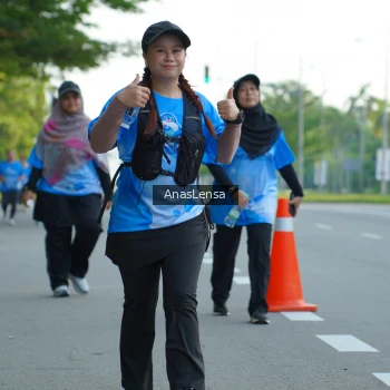 Runner Photo 3233851