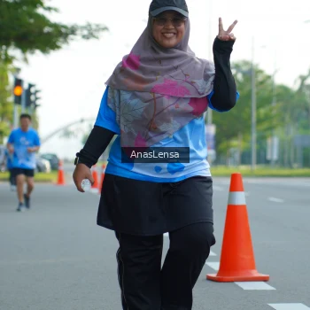 Runner Photo 3233905