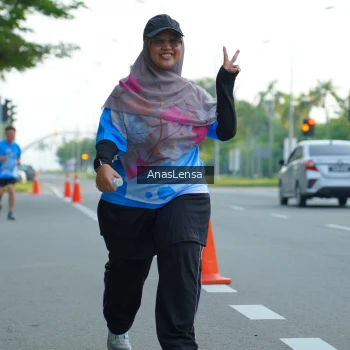 Runner Photo 3233939