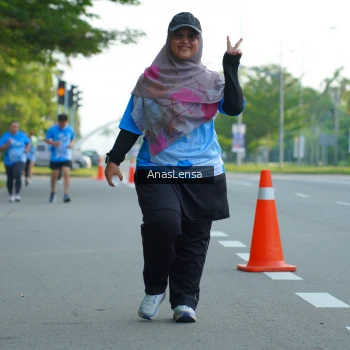 Runner Photo 3233940