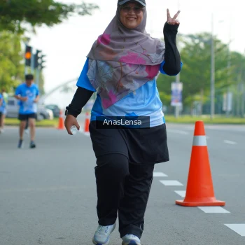 Runner Photo 3233944