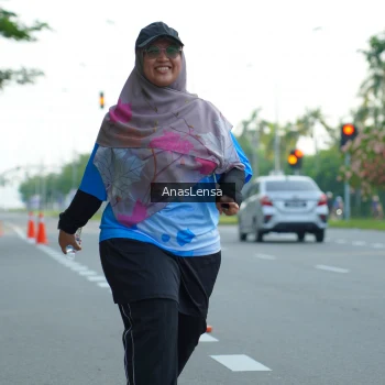 Runner Photo 3233948