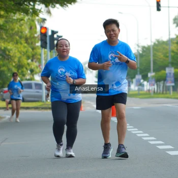 Runner Photo 3233971
