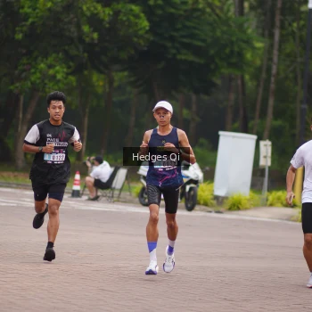 Runner Photo 3233984