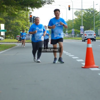 Runner Photo 3233994