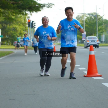 Runner Photo 3234046