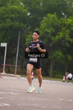 Runner Photo 3234112