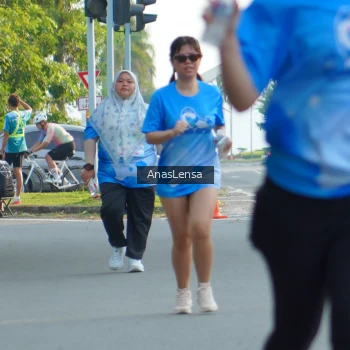Runner Photo 3234187