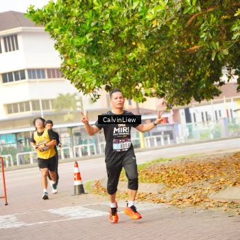 Runner Photo 3234698