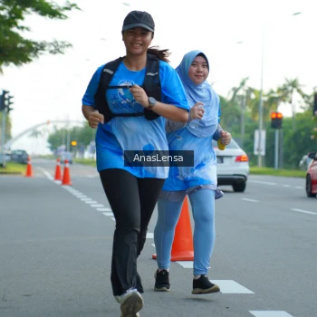 Runner Photo 3234815