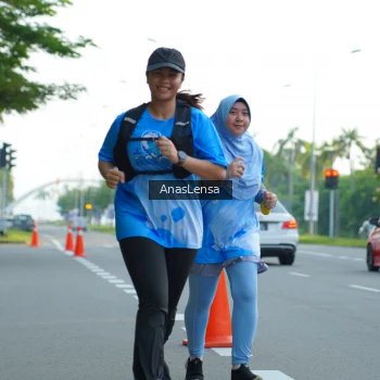 Runner Photo 3234816