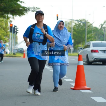 Runner Photo 3234822