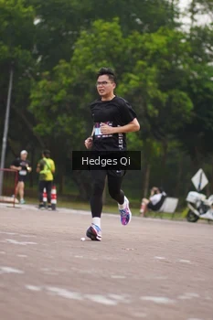 Runner Photo 3234891