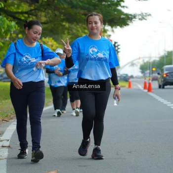Runner Photo 3235057