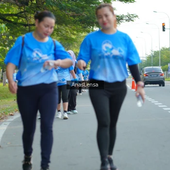 Runner Photo 3235107