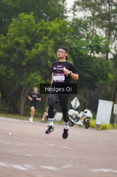 Runner Photo 3235248