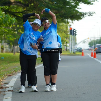 Runner Photo 3235265