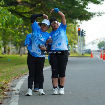 Runner Photo 3235275