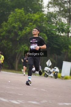 Runner Photo 3235299