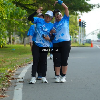 Runner Photo 3235321