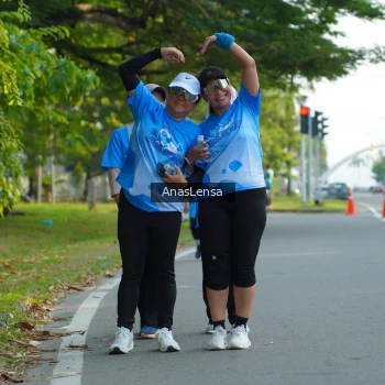 Runner Photo 3235324