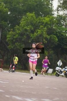 Runner Photo 3235372