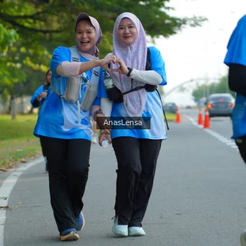 Runner Photo 3235525