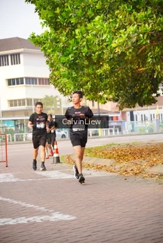 Runner Photo 3235567