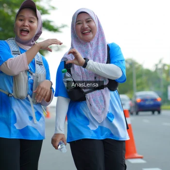 Runner Photo 3235607