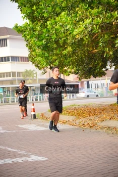 Runner Photo 3235609