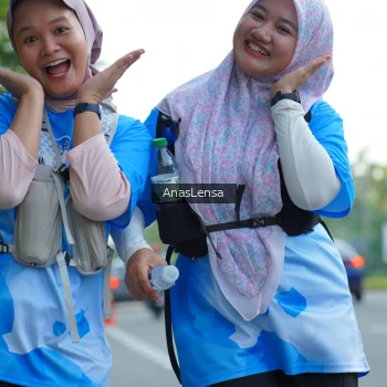 Runner Photo 3235621
