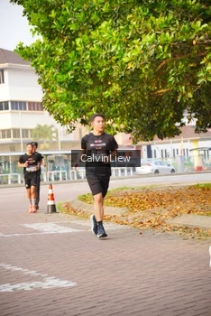 Runner Photo 3235627