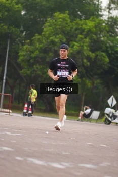 Runner Photo 3235644