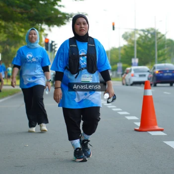 Runner Photo 3235693