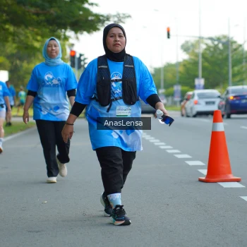 Runner Photo 3235695