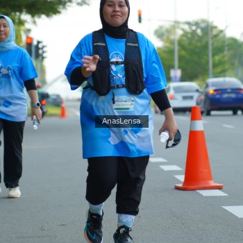 Runner Photo 3235706