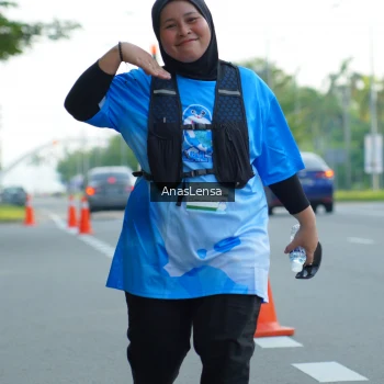 Runner Photo 3235717