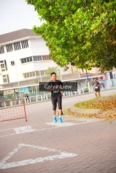 Runner Photo 3235769