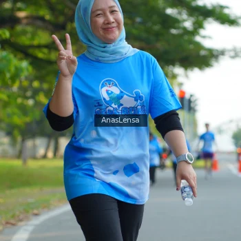 Runner Photo 3235876
