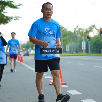 Runner Photo 3236119