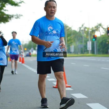 Runner Photo 3236120