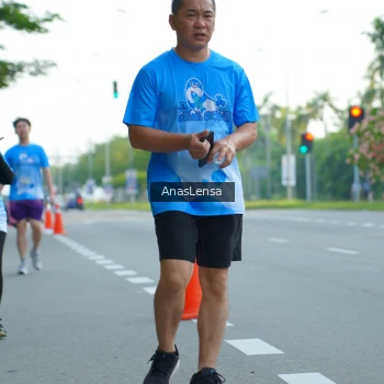 Runner Photo 3236131