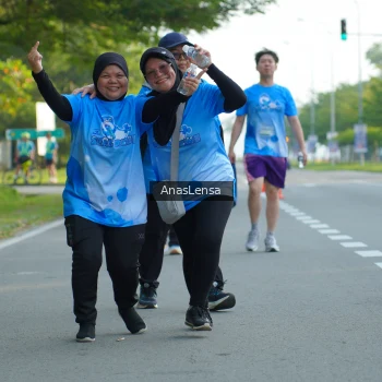 Runner Photo 3236177