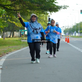 Runner Photo 3236473
