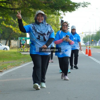 Runner Photo 3236492