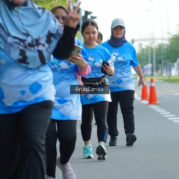 Runner Photo 3236496
