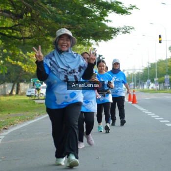 Runner Photo 3236499